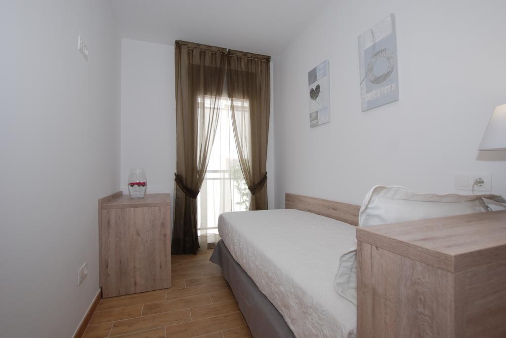 Apartments Gran Vp 坎布里尔斯 外观 照片
